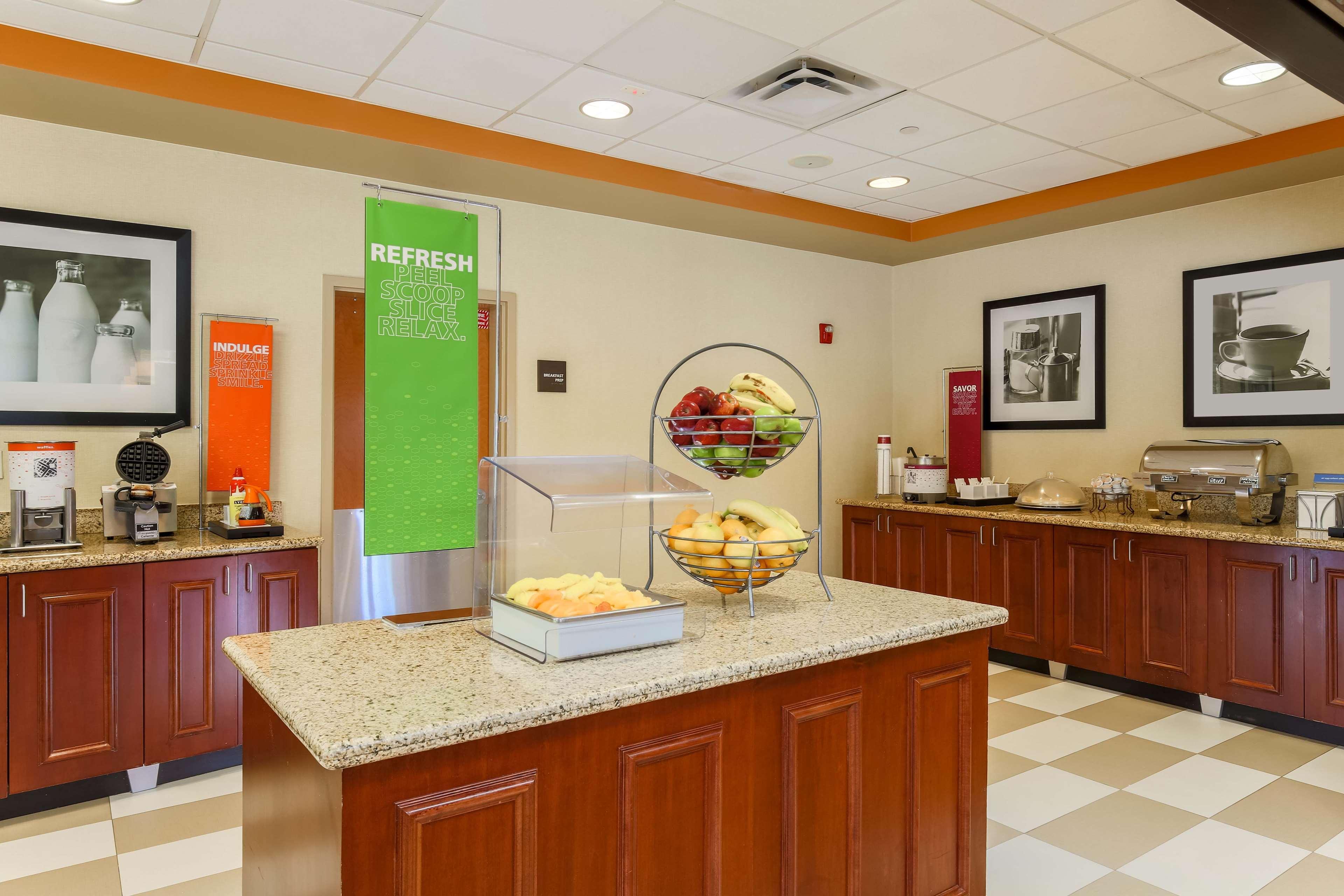 Hampton Inn Nanuet Exterior foto