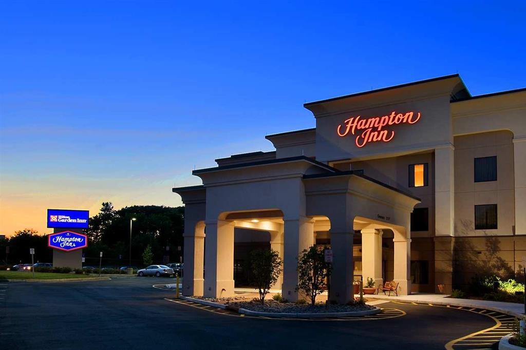 Hampton Inn Nanuet Exterior foto